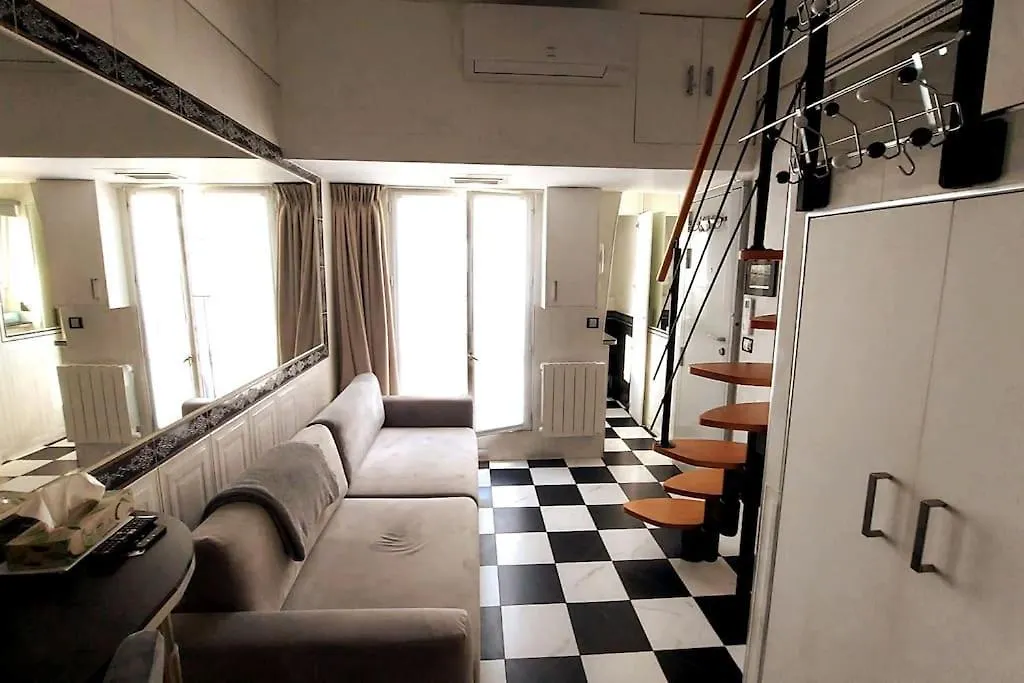 Apartment Duplex Notre-dame De Paris