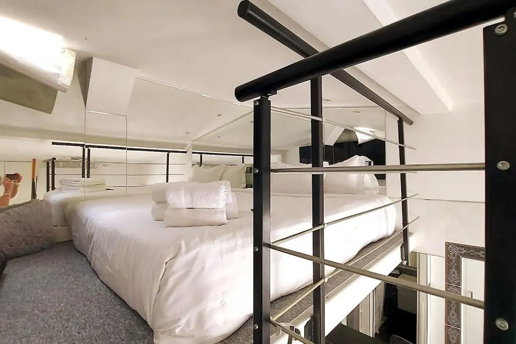 Apartment Duplex Notre-dame De *